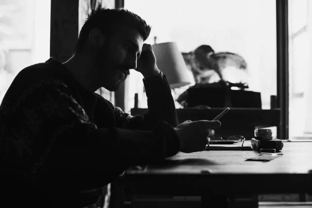 image of aeo expert in malappuram service section